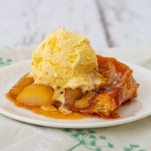 Pear tarte tatin with ice cream