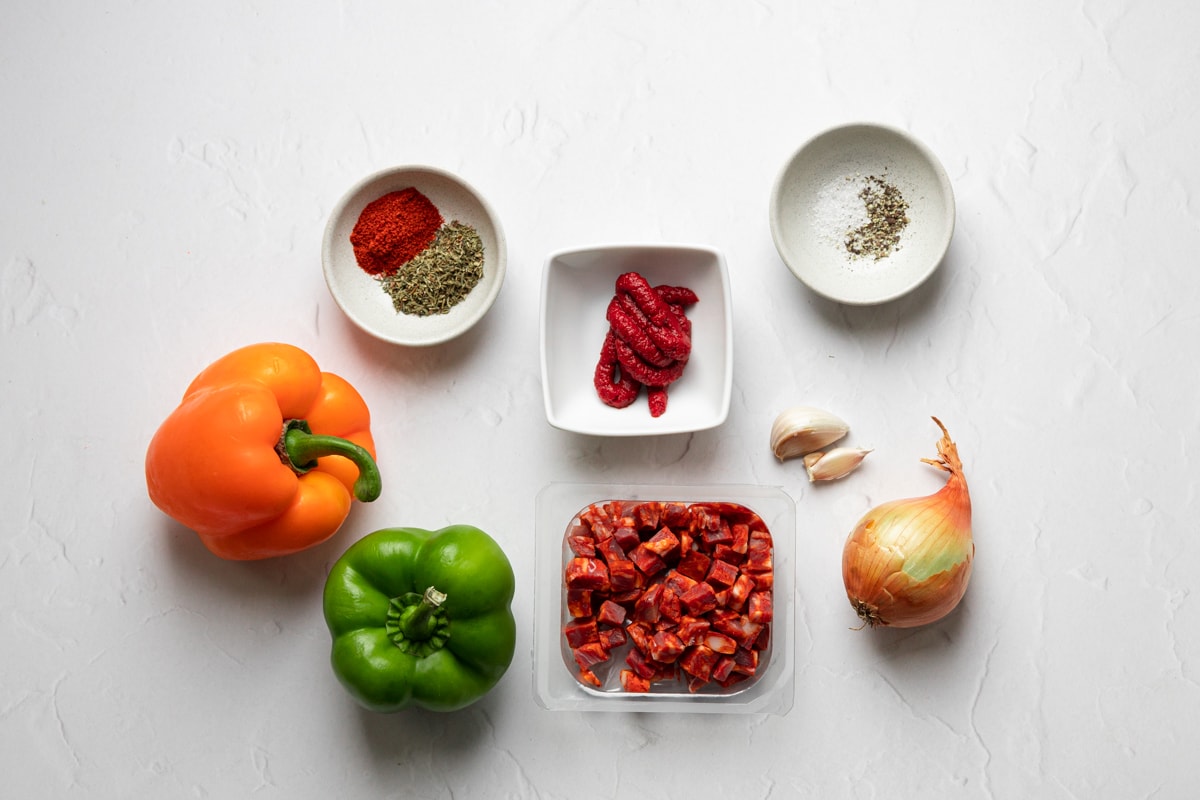 Ingredients for the pepper and chorizo ragout