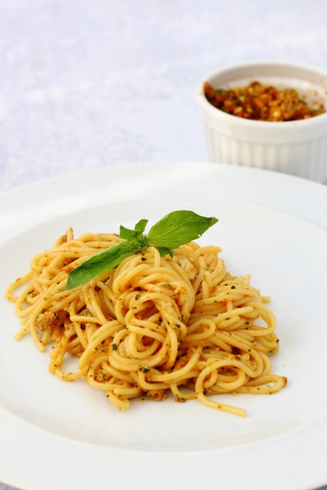 sun dried tomato pesto