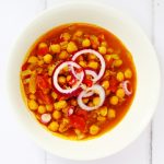 These spicy chickpeas are also known as sour chickpeas and khatte chhole
