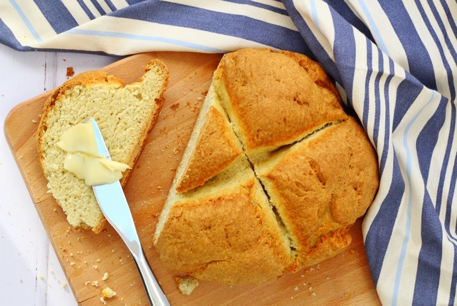 Easy yogurt soda bread