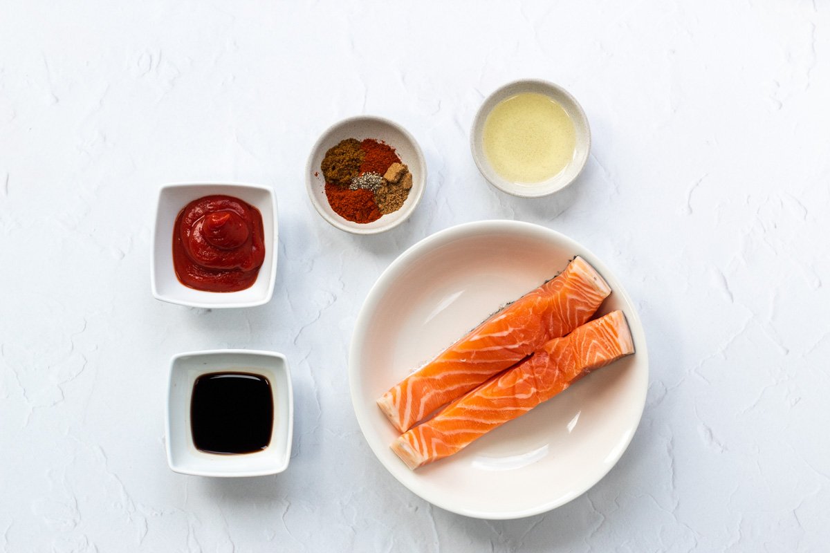 Ingredients for ketchup marinated salmon