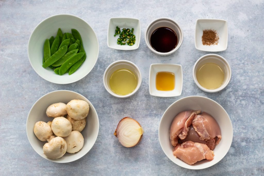 Ingredients for slow cooker Chinese chicken stew