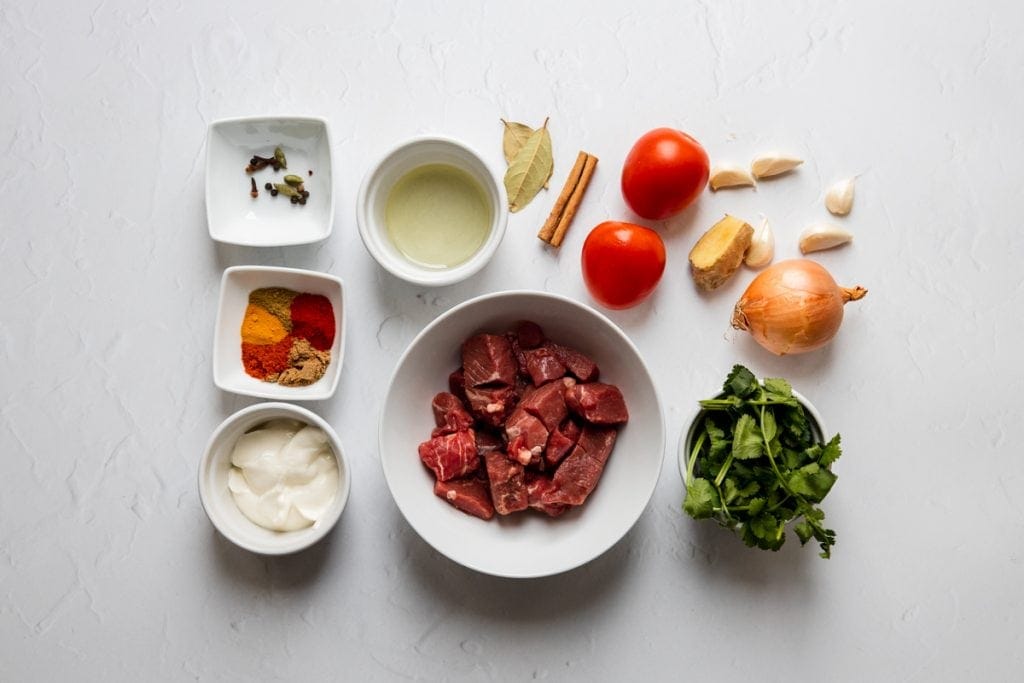 Ingredients for lamb rogan josh