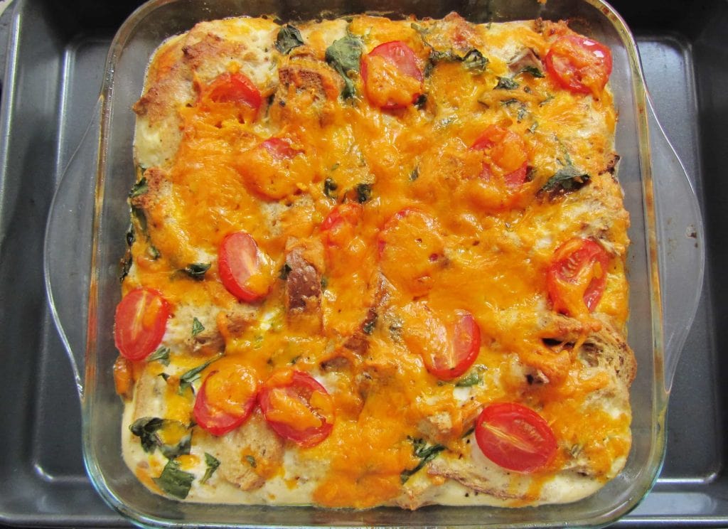 Sausage, mushroom and tomato breakfast casserole