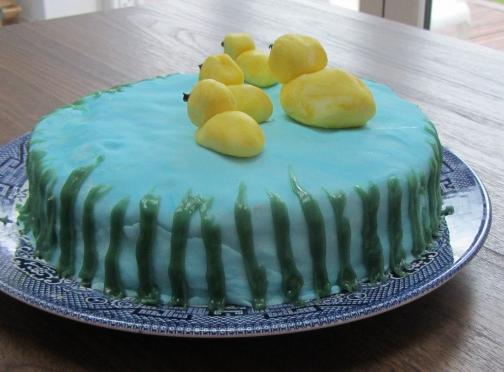 ducks on a duck pond decorated cake