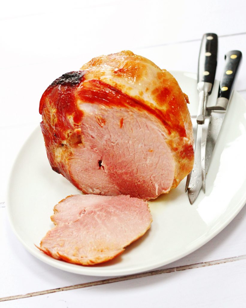 How to Cook a Ham in a Roaster: Sweet, Savory Maple Glaze