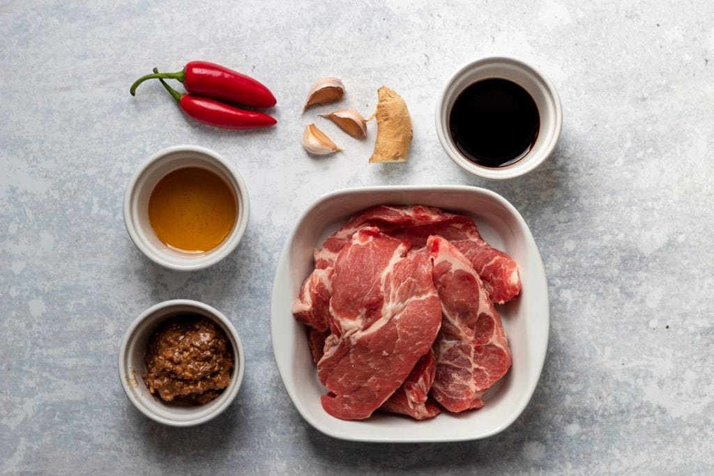 Ingredients for slow cooker pork with peanut sauce