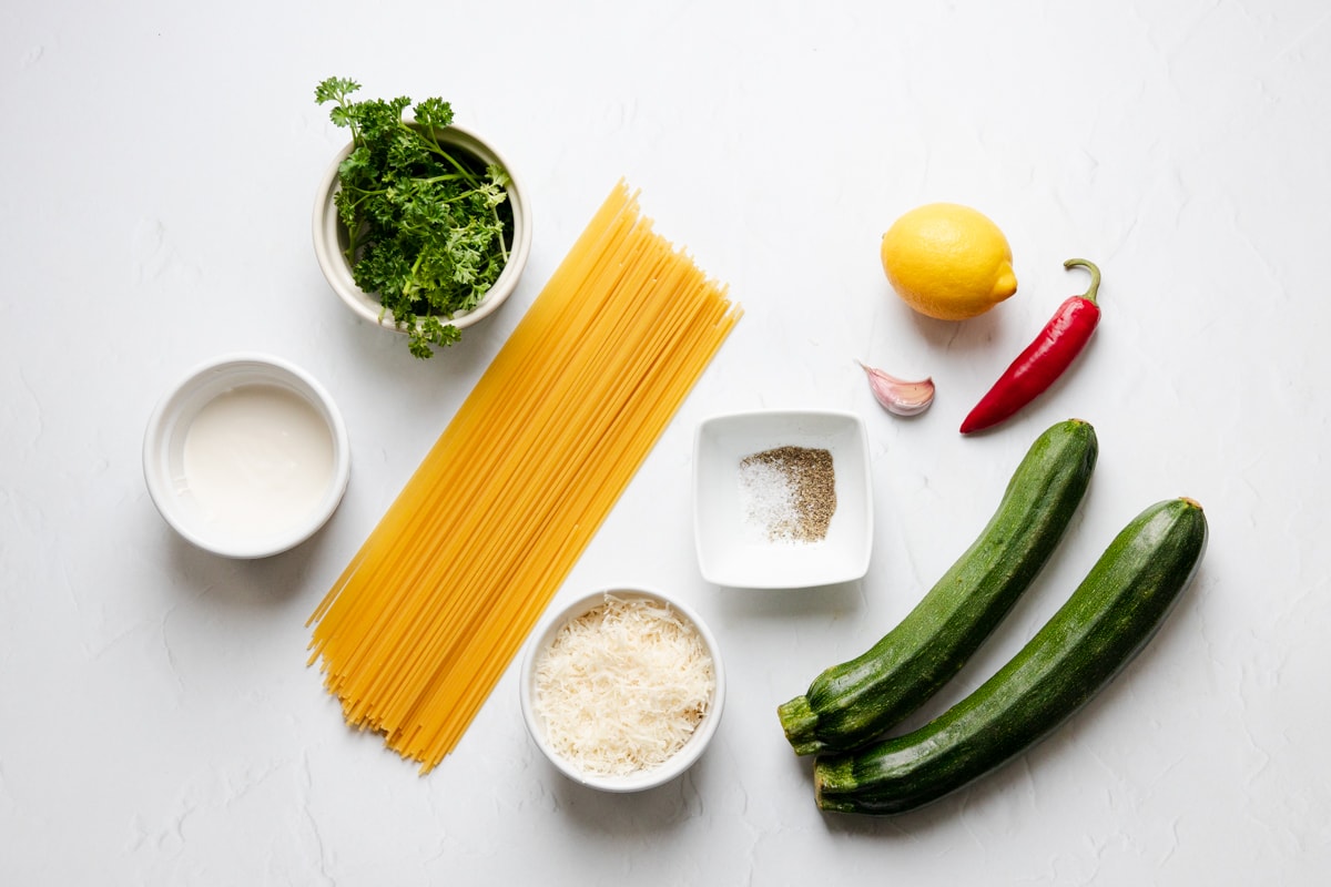 Ingredients for lemon and courgette spaghetti