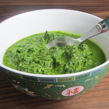 Green herb sauce