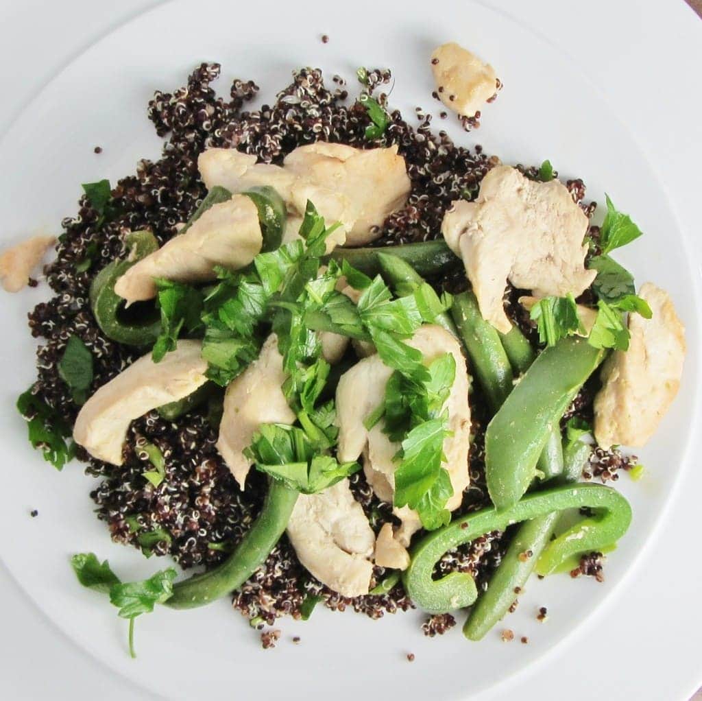 Black Quinoa and Chicken Salad with green beans and green peppers