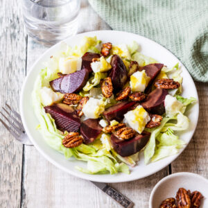 Beetroot and goats cheese salad with pecans