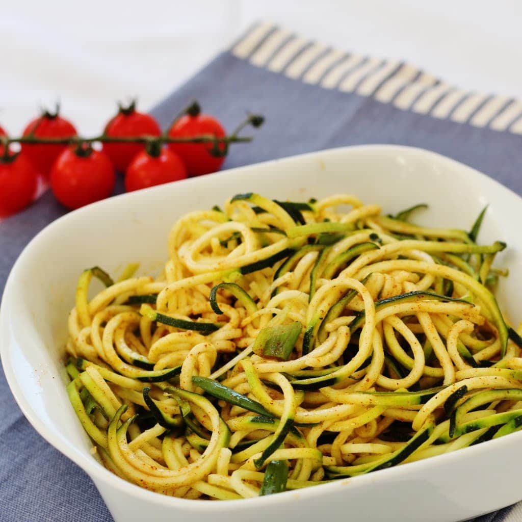 courgetti salad with baharat seasoning