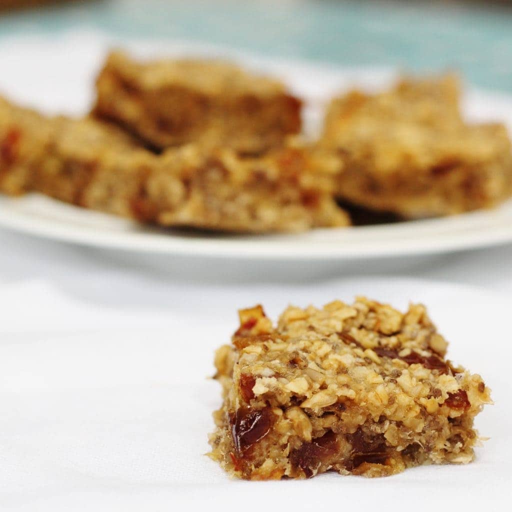 Date and Banana Oaty Bars