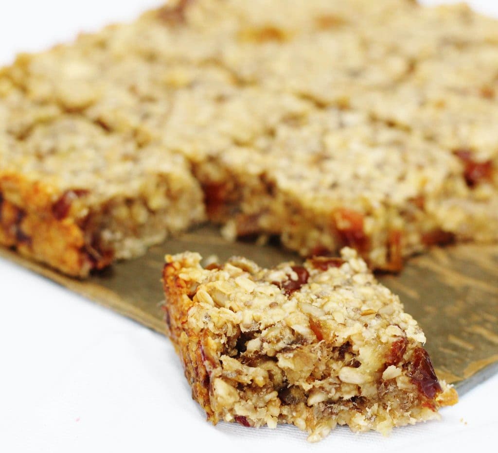 Date and Banana Oaty Bars