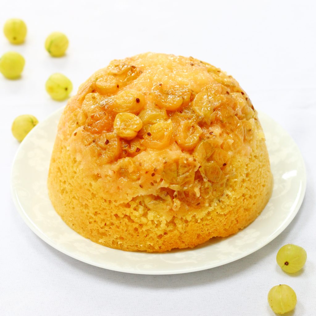 Slow cooker gooseberry steamed sponge pudding