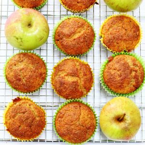 Cinnamon applesauce muffins