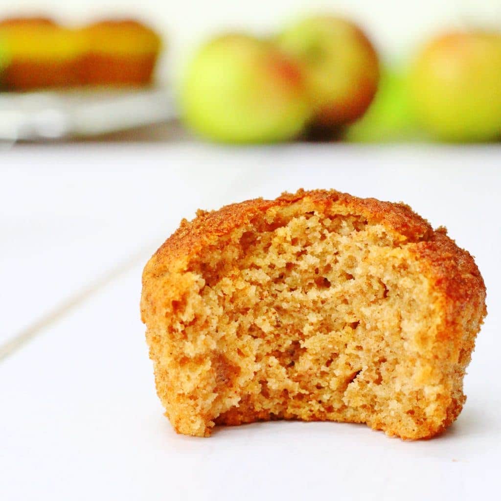 Cinnamon applesauce muffins