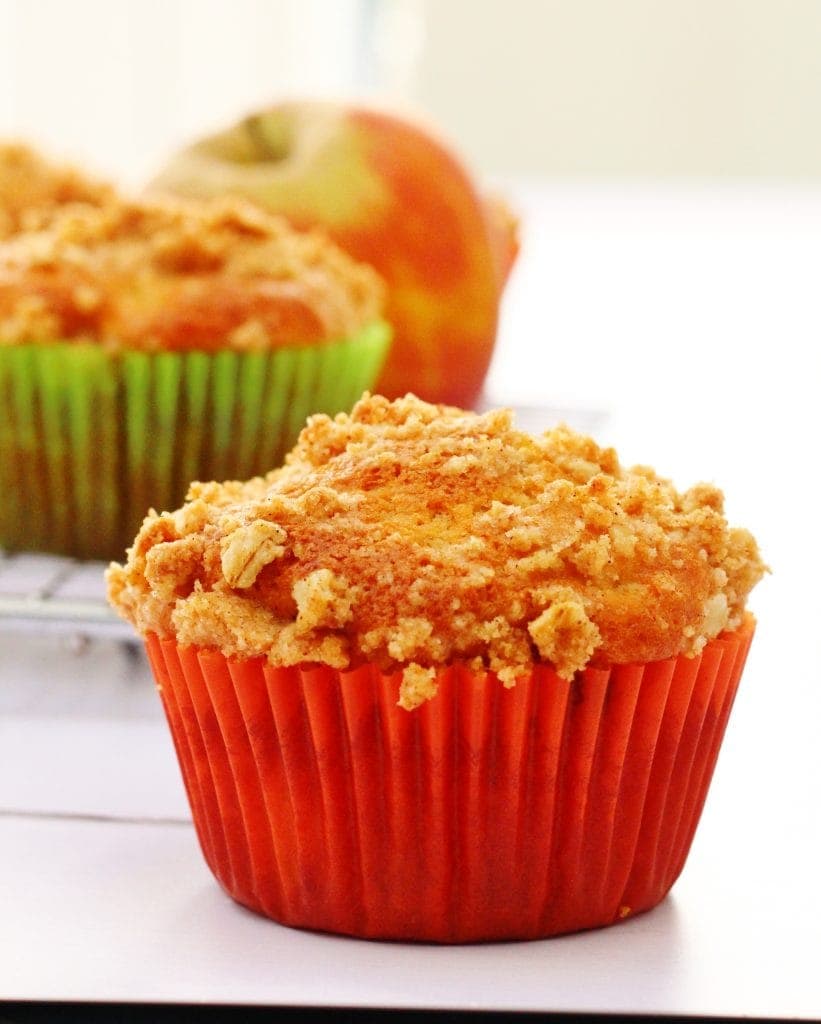 Spiced apple crumble muffins with a cinnamon crumble topping