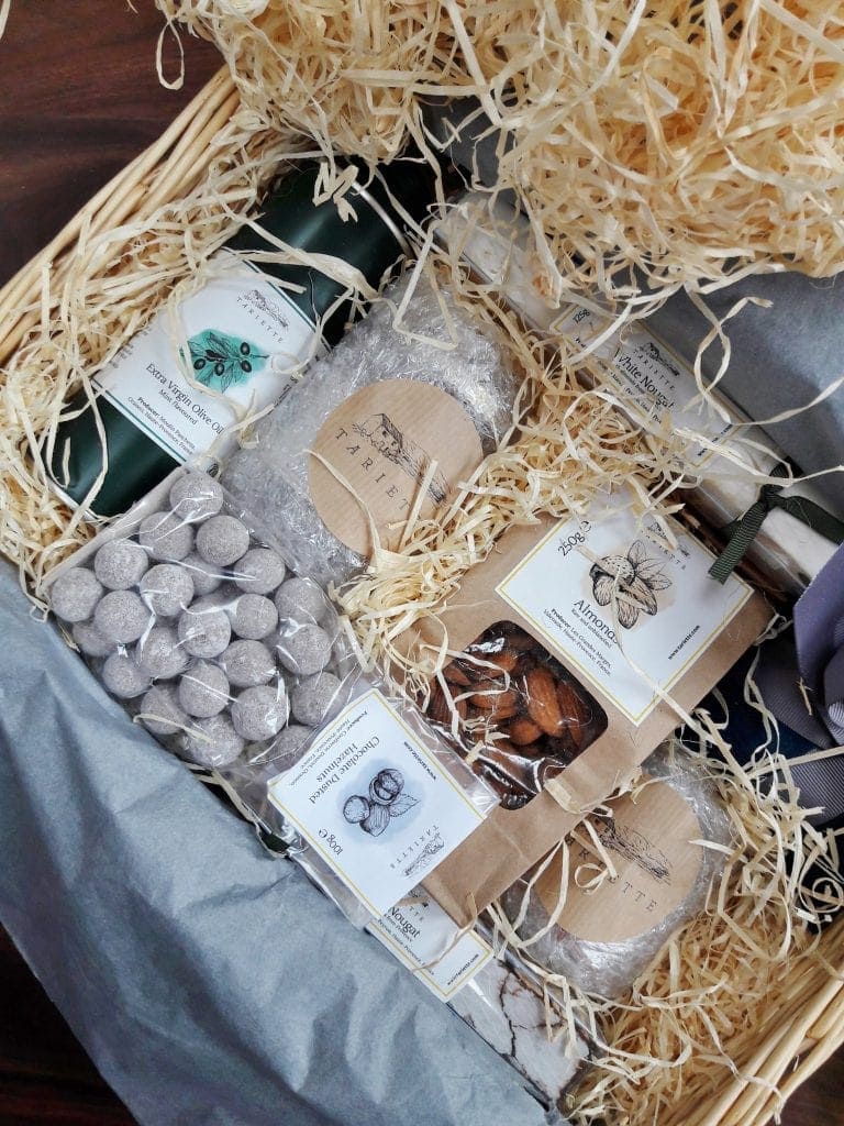 Tariette luxury French food hamper