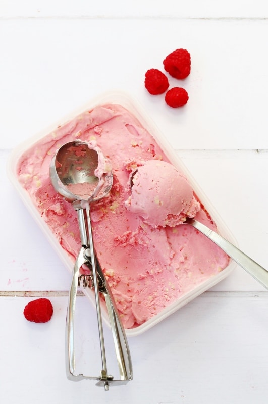 raspberry and white chocolate homemade ice cream: one of my homemade frozen dessert recipes