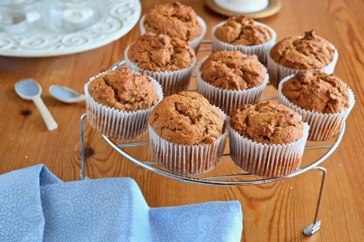 vegan peanut butter and banana muffins - vegan batch cooking