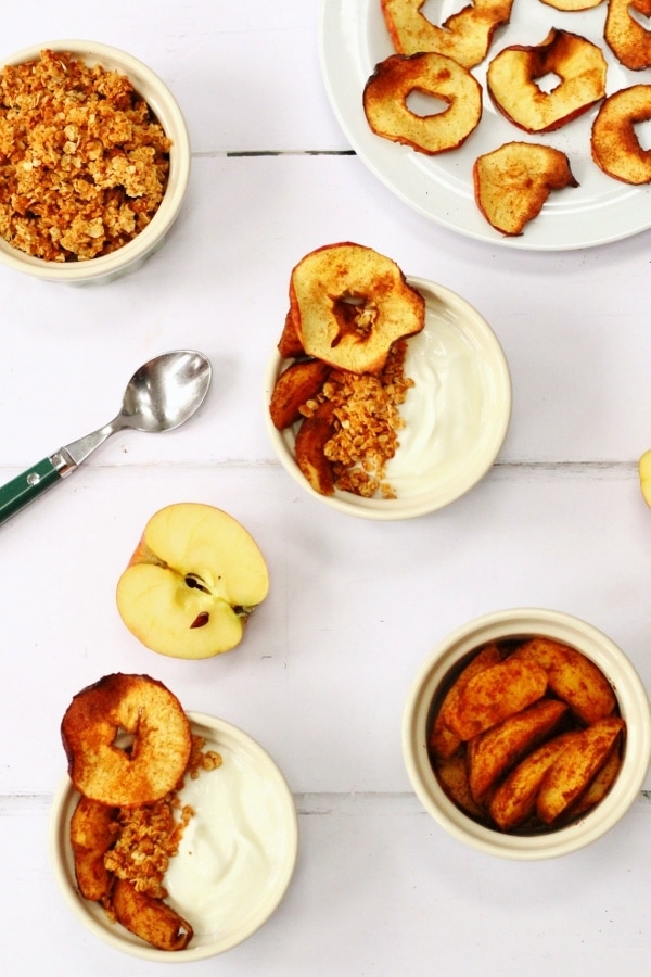 cinnamon apple slices, apple crisps and quark in breakfast bowls