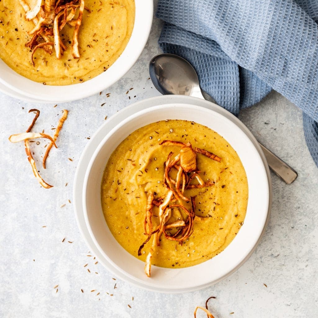 bowl of spiced roasted parsnip soup