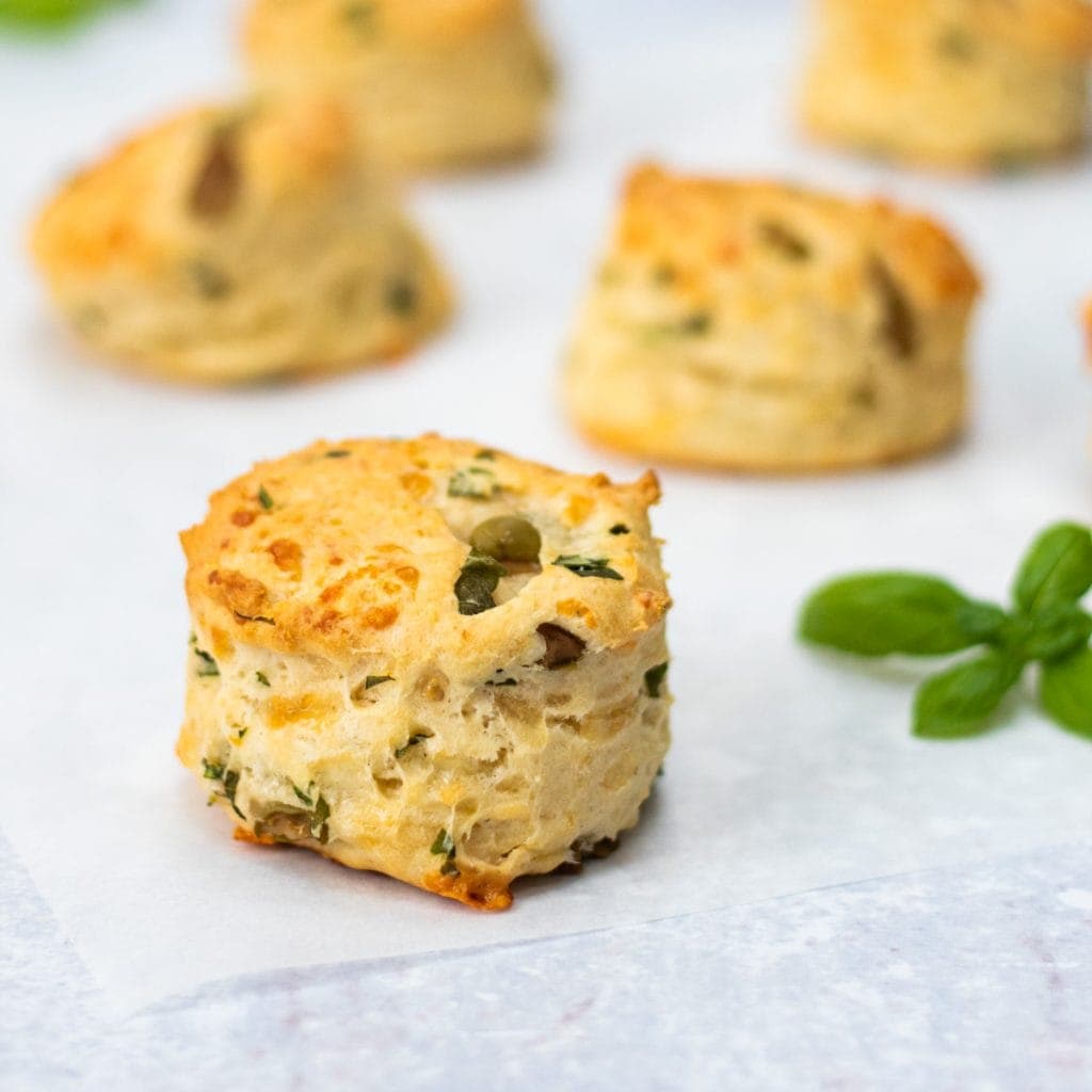Cheese and olive scones with basil