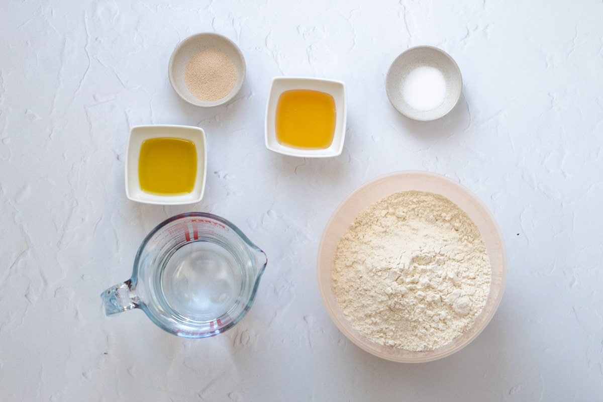 bread maker pizza dough ingredients