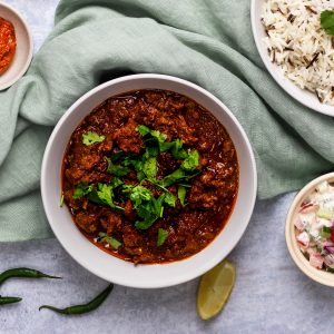 Easy lamb vindaloo in a bowl