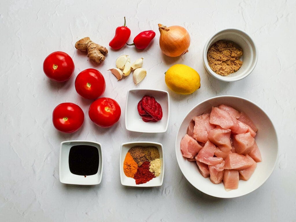 Ingredients for chicken patia curry