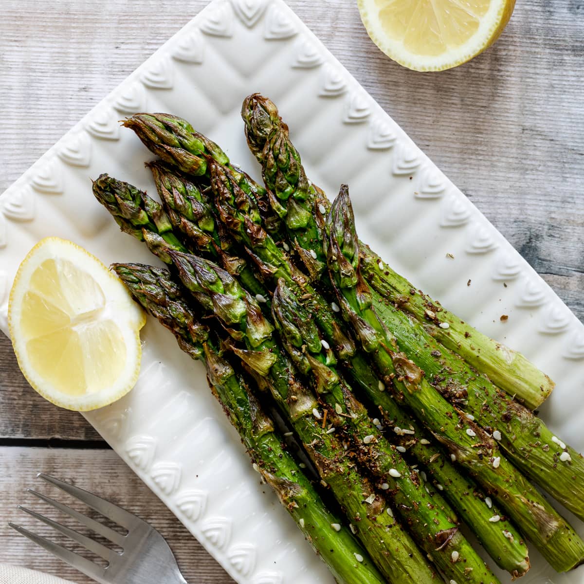 Air Fried Asparagus with Zaatar and Lemon